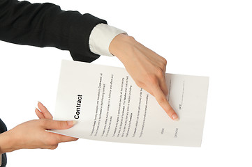 Image showing signing of a contract