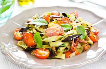 Image showing Spinach Fettuccine with bacon