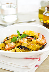 Image showing Tagliatelle with prawn and dried chilli