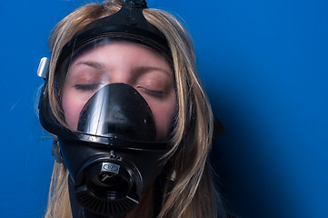 Image showing Woman in gasmask