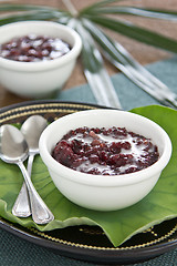 Image showing Black sticky rice with coconut milk [Thai's dessert ]