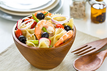 Image showing Farfalle with prawn and asparagus salad
