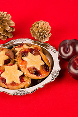 Image showing Christmas mince pies