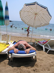 Image showing Rest on the sea beach