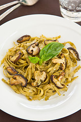 Image showing Fettucine with mushroom in pesto sauce