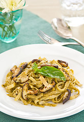 Image showing Fettucine with mushroom in pesto sauce