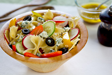 Image showing Farfalle with Blue cheese salad