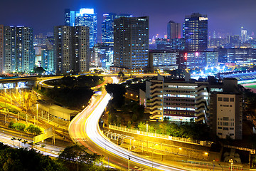 Image showing highway and traffic in city at night