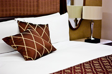 Image showing Pillows in Hotel bedroom