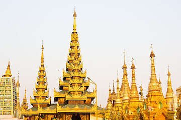Image showing Schwedagon temple in Yangon,Burma