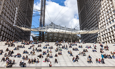 Image showing Lunch Time in La Defense