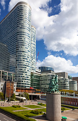 Image showing Teh Statue of La Defense de Paris 