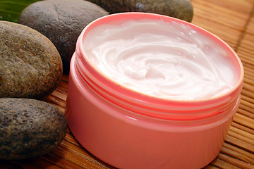 Image showing cosmetic cream