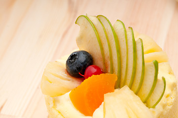 Image showing fresh berry fruit cake