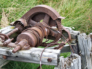 Image showing Old rusty windlass machine