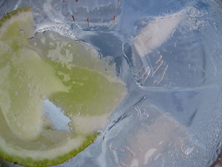 Image showing Lime and icecubes