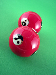 Image showing yin & yang stress balls