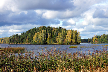 Image showing Island and clouds