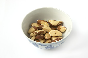 Image showing Brazil nuts, in a bowl