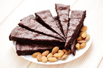 Image showing brownie with almonds 