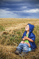 Image showing child on the field