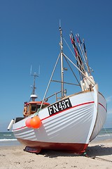 Image showing A stranded fishingboat