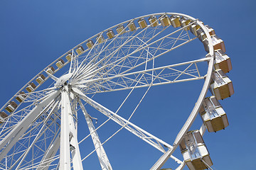 Image showing Ferris wheel in an amusement park