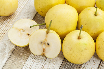 Image showing asian pears