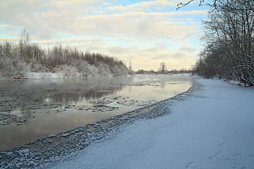 Image showing ice on river 