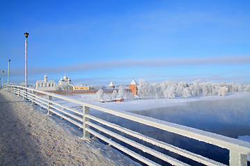 Image showing pedestrian bridge through greater river