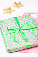 Image showing Simple gift