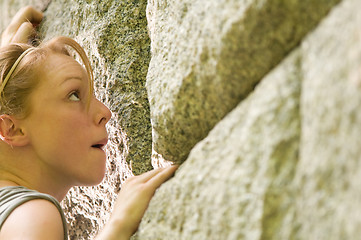 Image showing Female rock climber