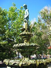 Image showing Statue of the boy with a fountain