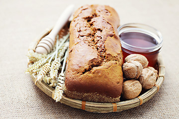 Image showing walnut and honey bread