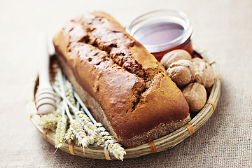 Image showing walnut and honey bread