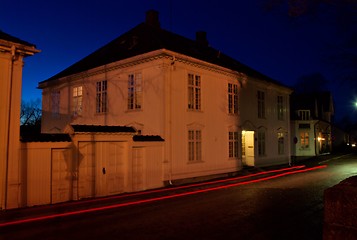 Image showing Tonsberg by night.