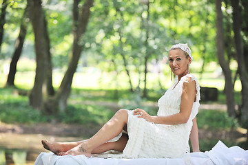 Image showing beautiful bride outdoor