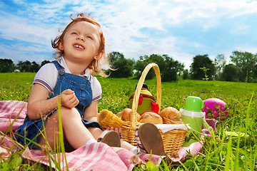 Image showing little picnicker in the park