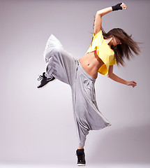 Image showing young woman dancer posing