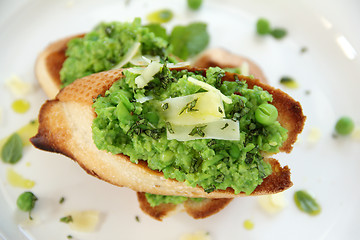 Image showing Green Pea Baguettes