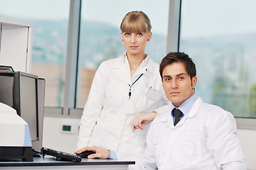 Image showing science people in bright lab