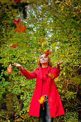 Image showing Happy fall woman