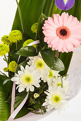 Image showing fresh flower bouquet with gerber