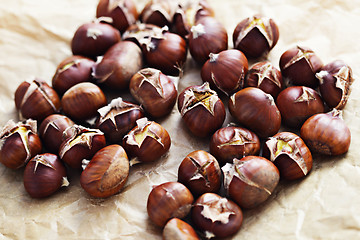 Image showing edible chestnuts