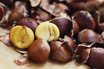 Image showing edible chestnuts