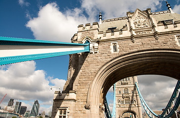 Image showing Wide angle view of Tower Bridge Structure with City background