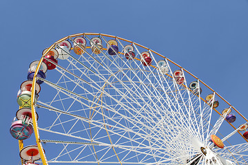 Image showing Ferris wheel in an amusement park