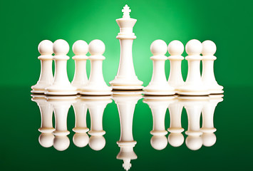 Image showing  pawns protecting  the white king 