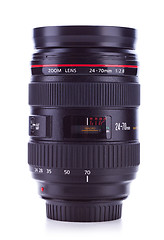 Image showing 24-70 mm, f2.8 zoom lens
