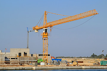 Image showing Construction crane